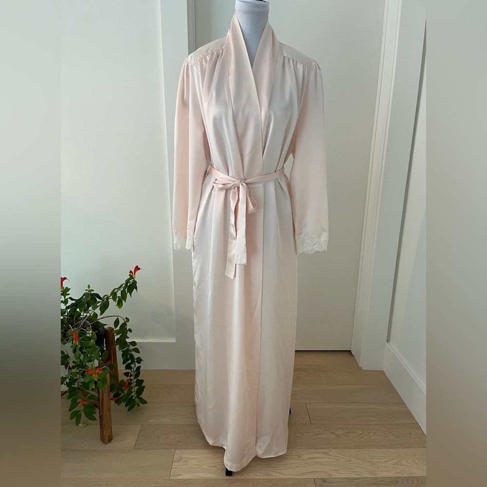 VINTAGE Linda Satin Tie Waist Long Robe Lace Sleeve Trim Blush Pink Loungewear
